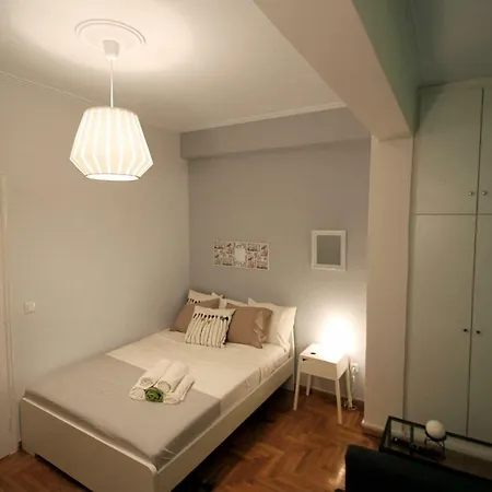 Luxury Flat In Kolonaki, 3' Metro Apartment Athens Exterior photo